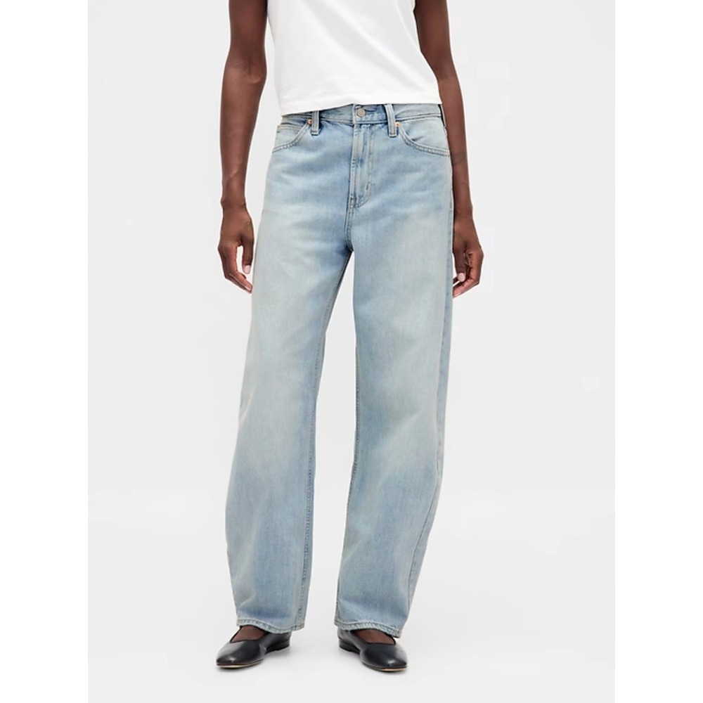 GAP Womens High Rise Barrel Jean Size 31/12 Blue Light‎ Wash